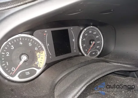 2017 Jeep Renegade Latitude Fwd z USA, uszkodzony, nr VIN ZACCJABB4HPG50423